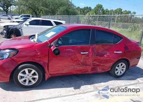 2013 Nissan Versa 1.6 Sl z USA, uszkodzony, nr VIN 3N1CN7AP4DL834318